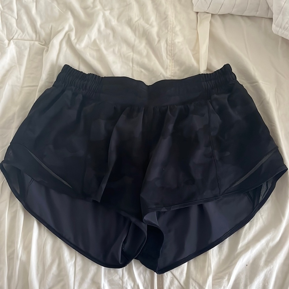 Lulu lemon Running Shorts in Black Camo